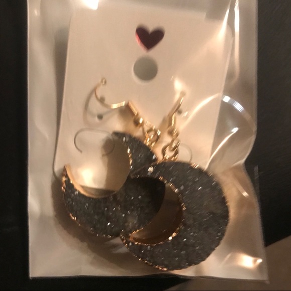 Black Druzy Moon Necklace & Earrings NWT - Picture 3 of 3